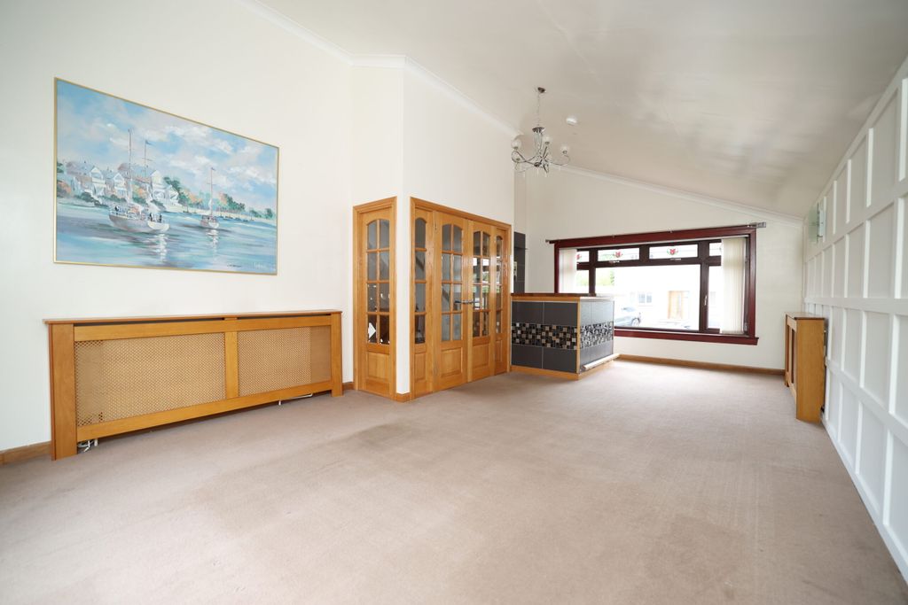 Property photo 2 of 38