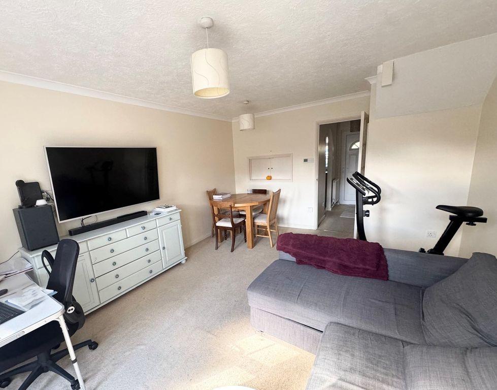 Property photo 3 of 14