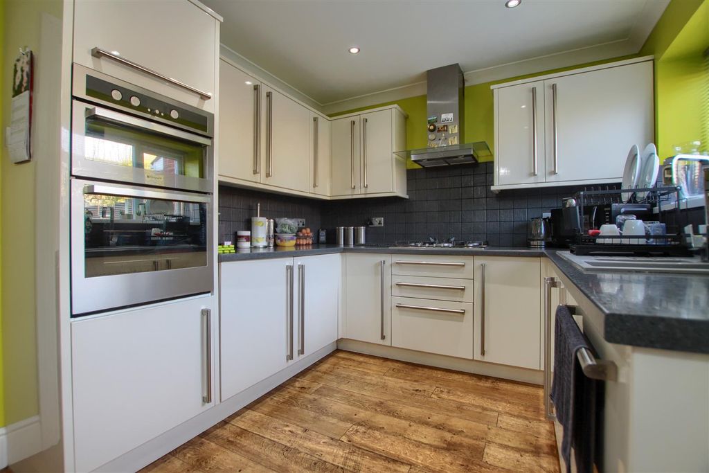 Property photo 3 of 10 Pk3.Jpg