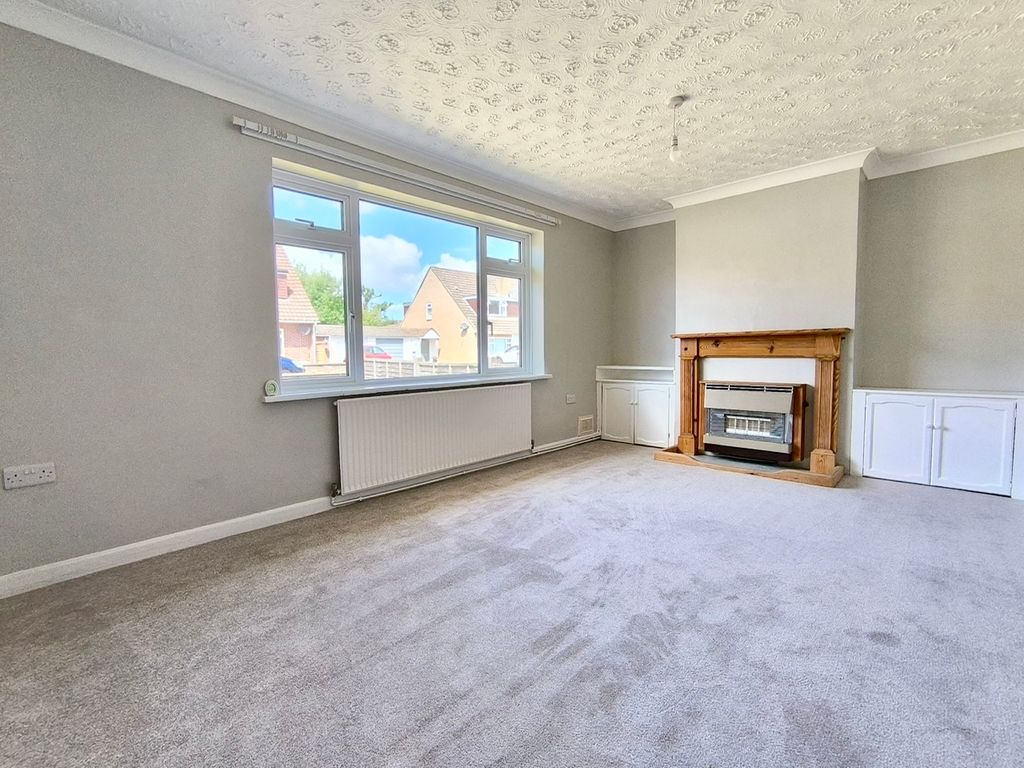 Property photo 3 of 16 Image