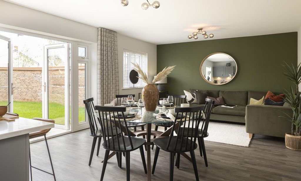 Property photo 3 of 8 Dandara - Zoopla -