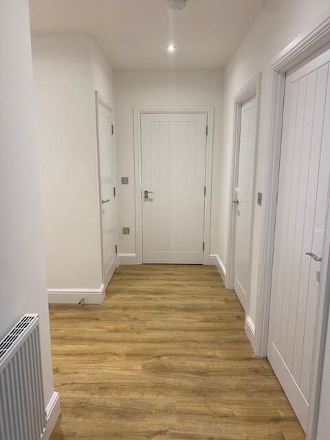 Property photo 3 of 8 Hallway