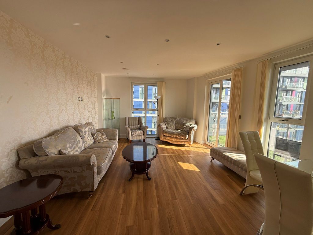 Property photo 2 of 10