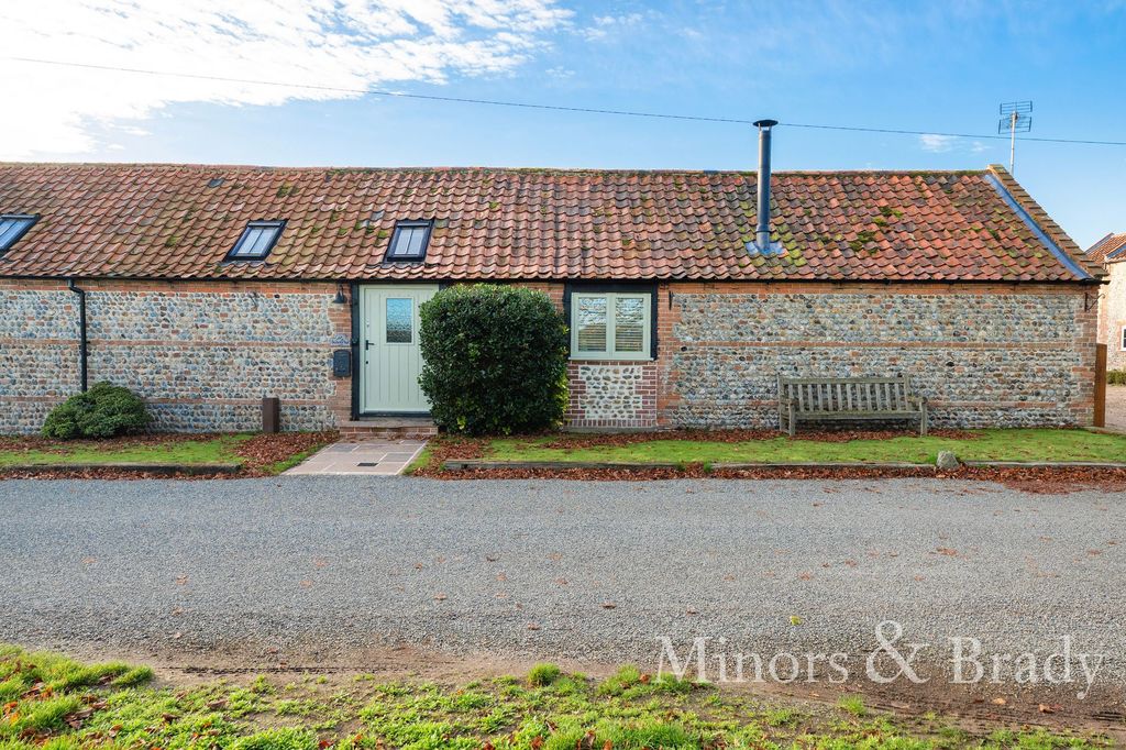 Property photo 1 of 24