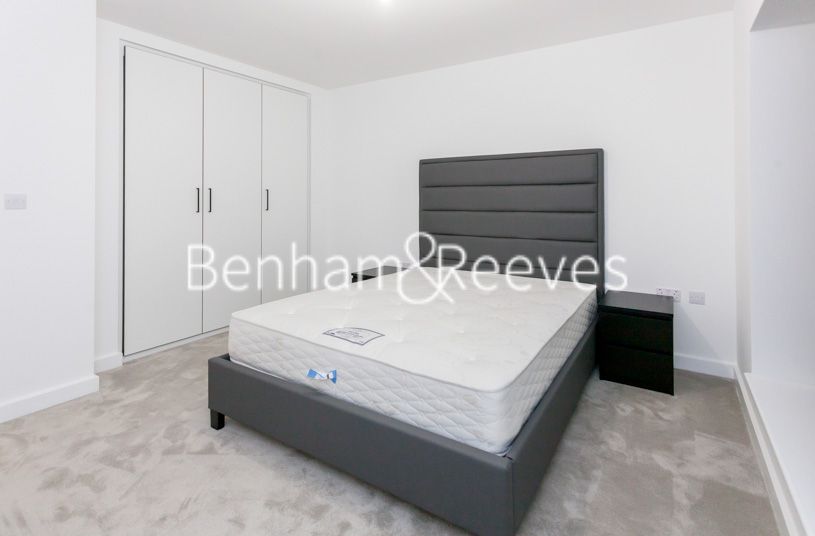 Property photo 3 of 8