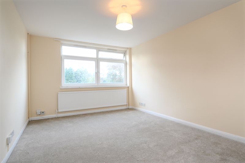 Property photo 3 of 10 Photo 7