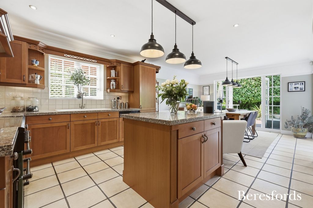 Additional image 7 of 5 bed detached house for saleCuckoo Way, Great Notley CM77