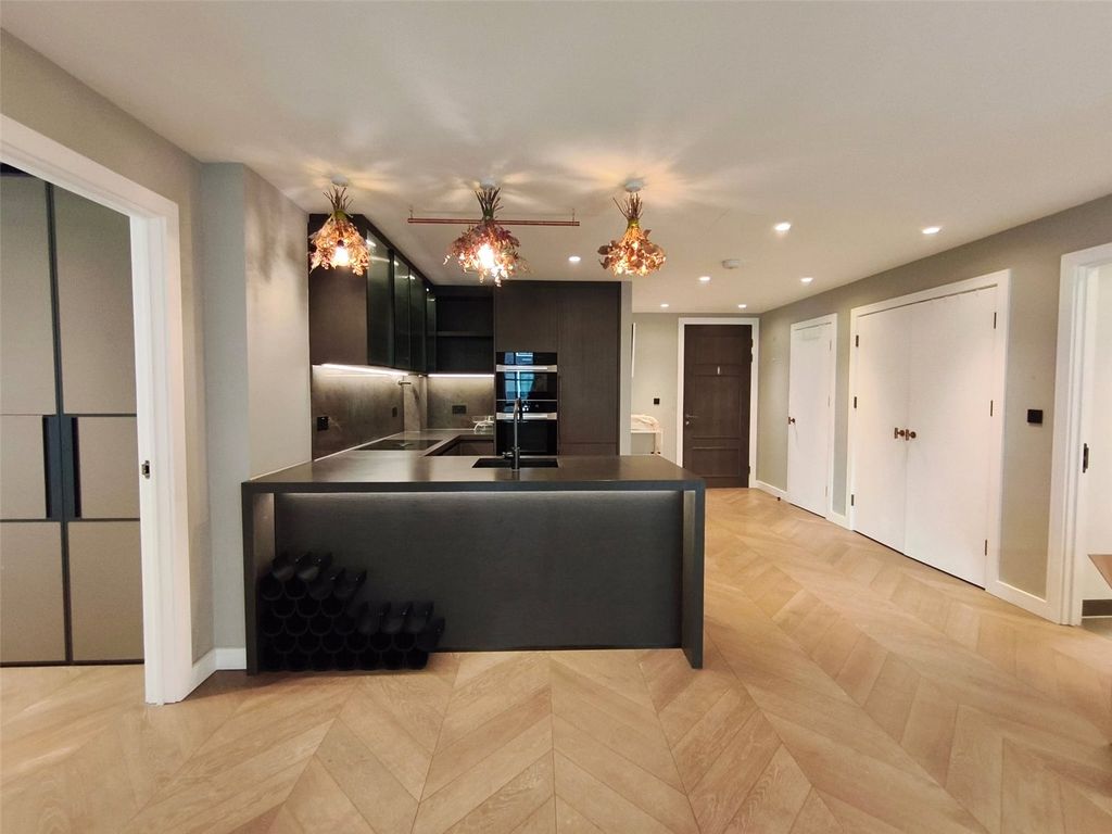 Property photo 1 of 13 Picture No. 13