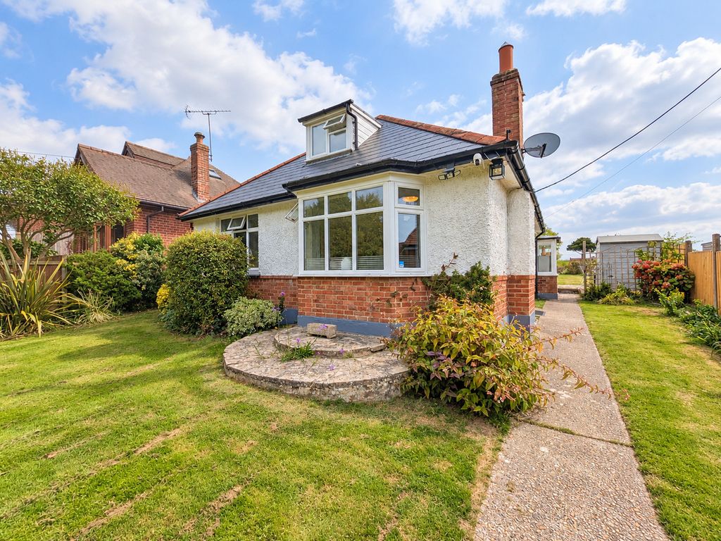 Property photo 1 of 28