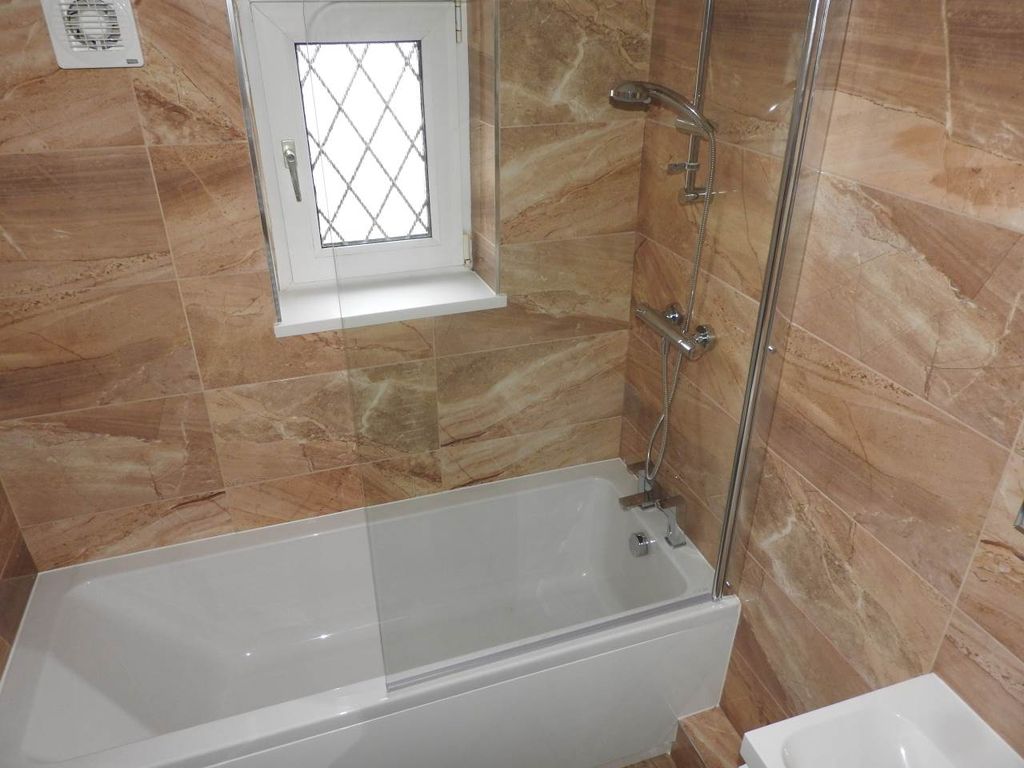 Property photo 3 of 13 Dscn0044