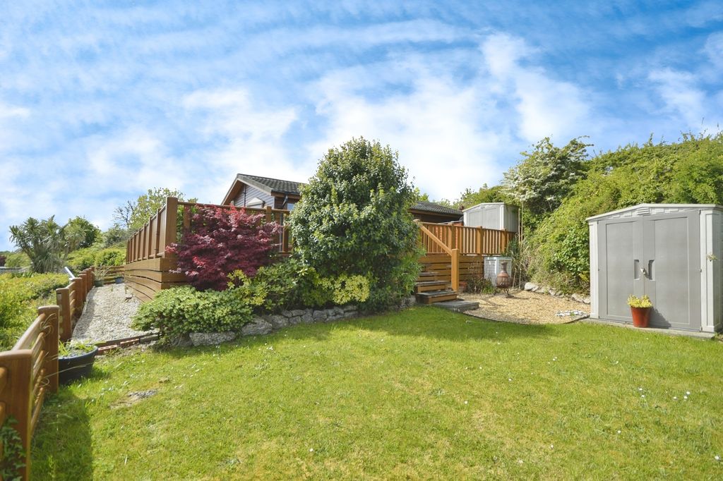 Property photo 3 of 44 Photo