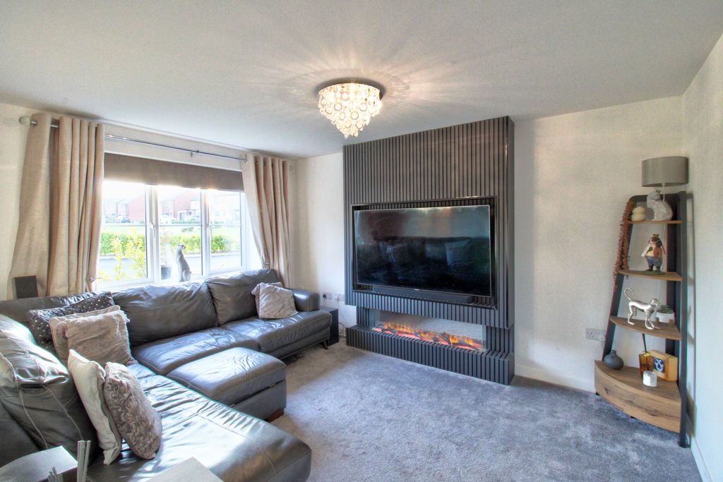 Property photo 2 of 39 Img_6345_6_7