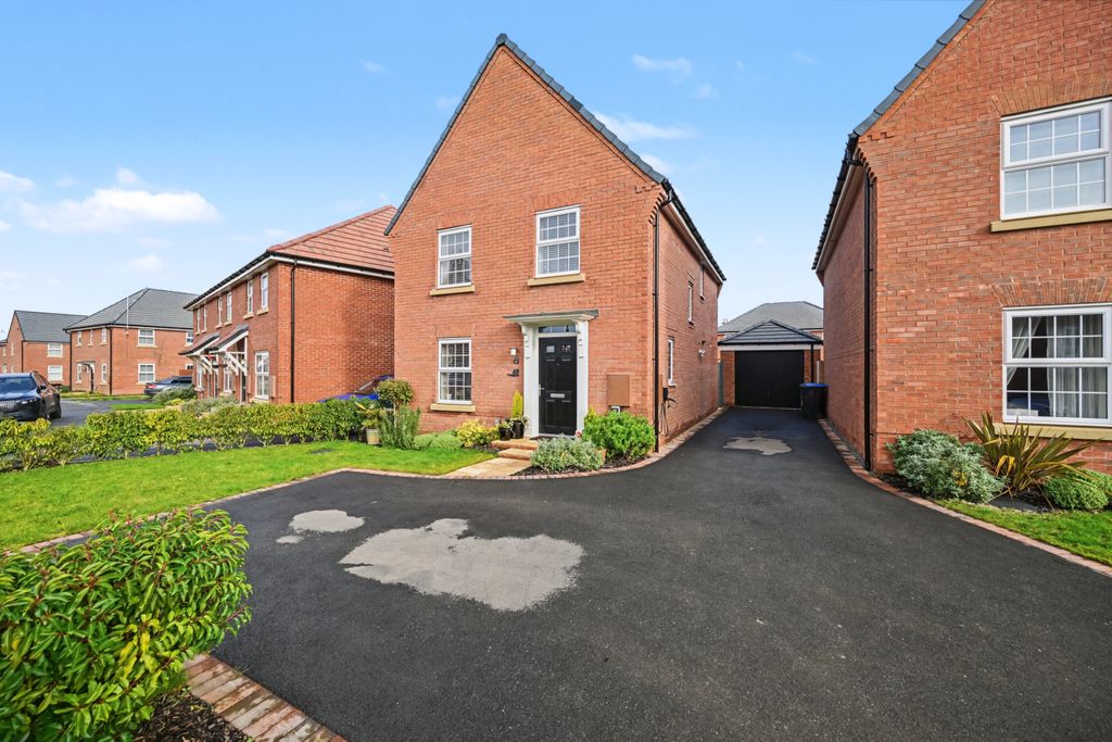 Property photo 1 of 25