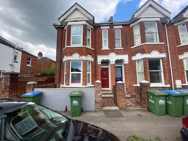 Property photo 1 of 9