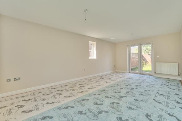 Property photo 3 of 20 Reception Room
