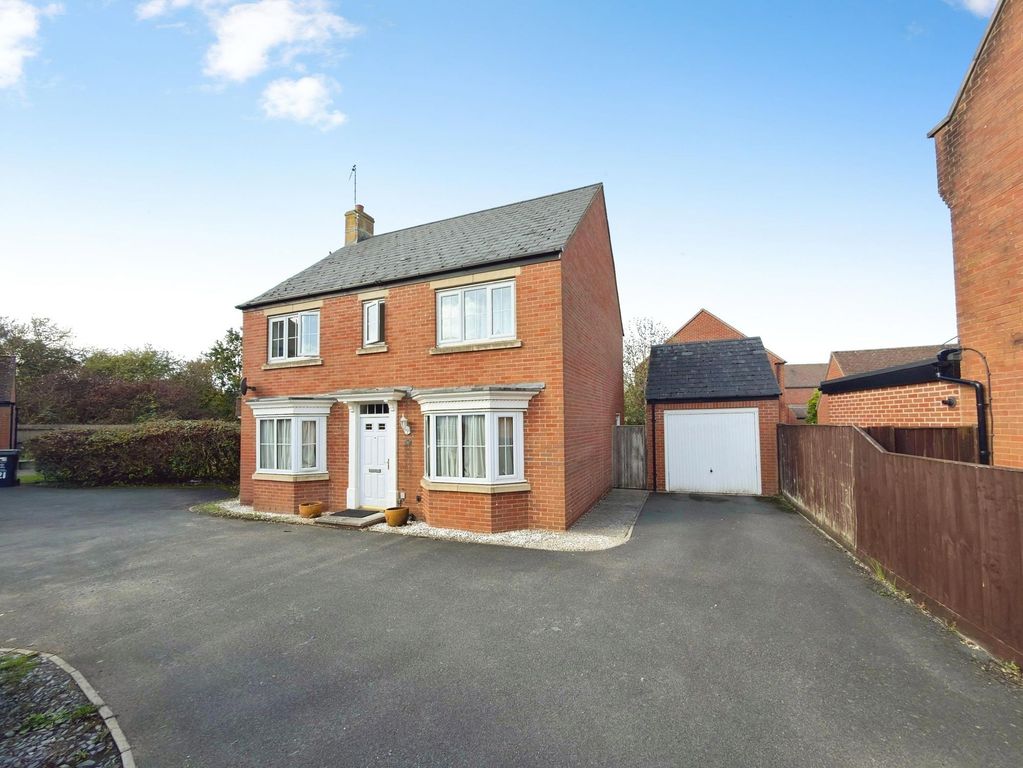 Property photo 1 of 16