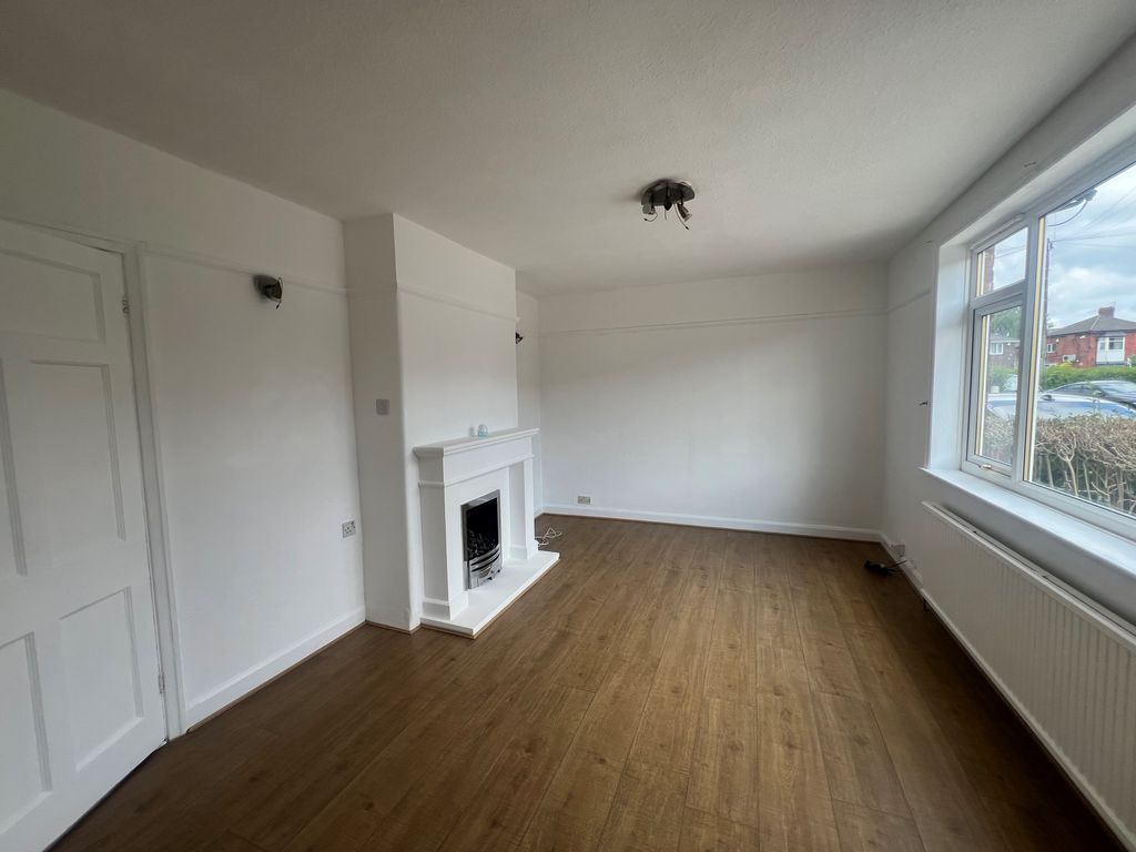 Property photo 2 of 9 Living Room