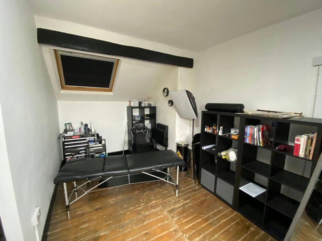 Property photo 2 of 5 7.Jpg
