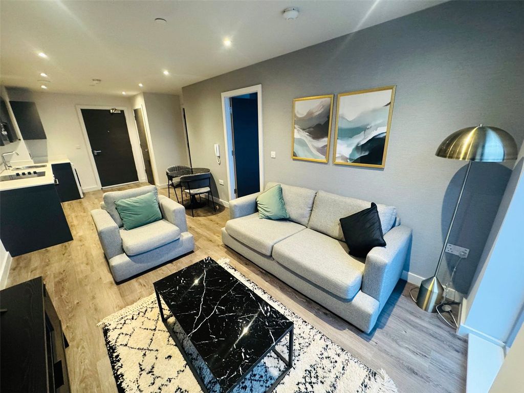 Property photo 3 of 13 Picture No. 11