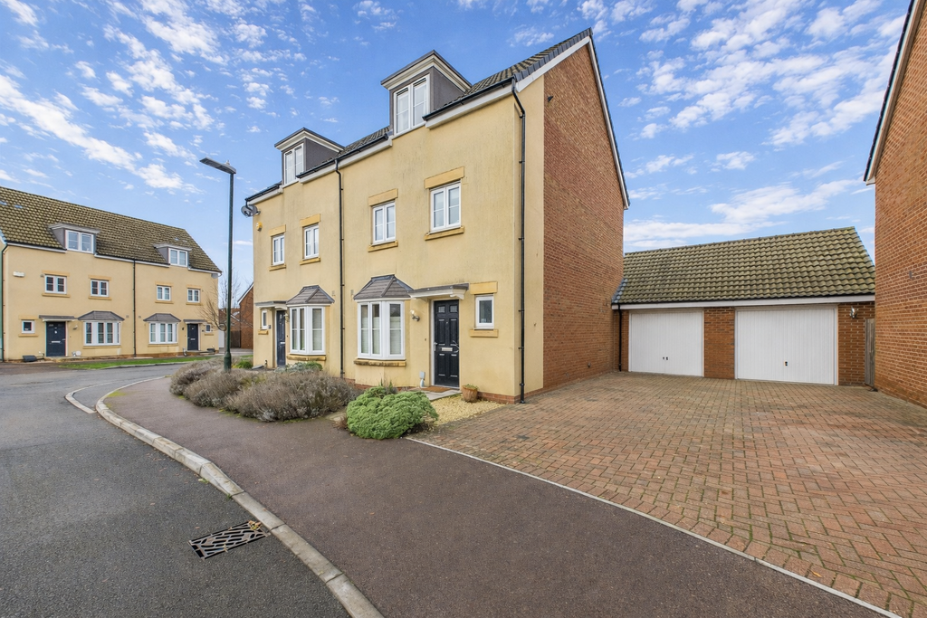 Property photo 1 of 36