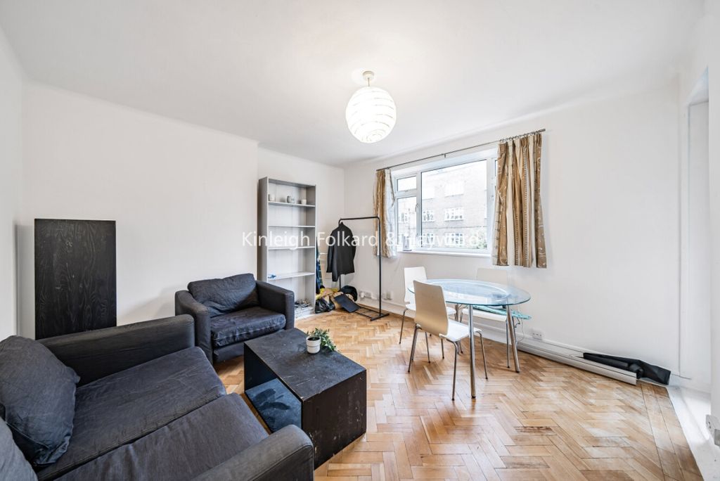 Property photo 1 of 7 07d1c579-2A78-4E73-8