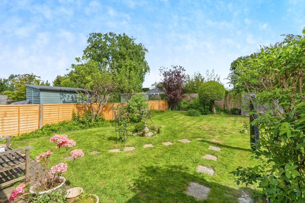 Property photo 3 of 17 Photo