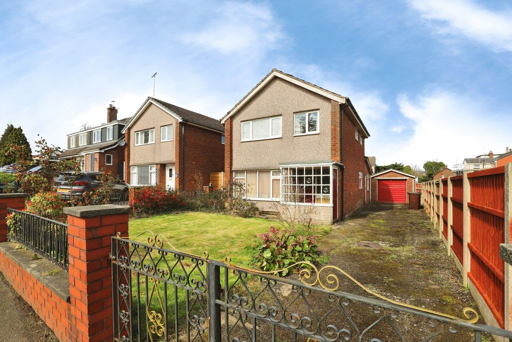 Property photo 1 of 35