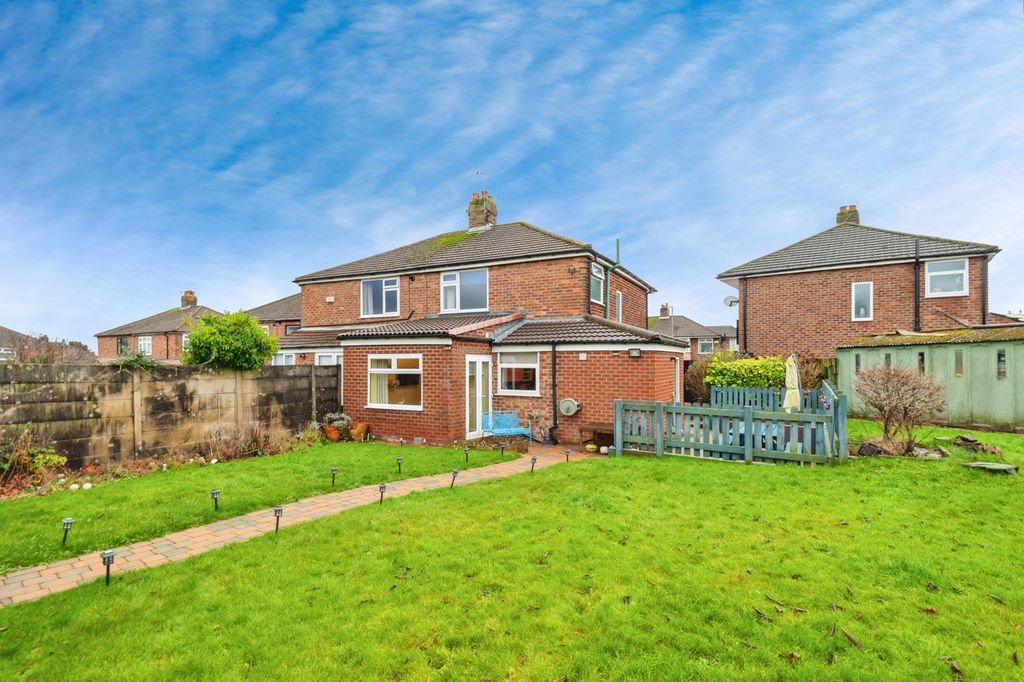 Property photo 2 of 19 Pbox-Img.Jpg