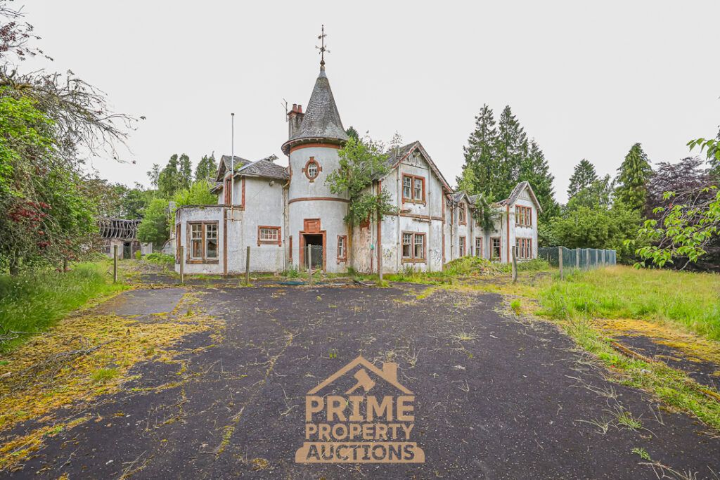 Property photo 1 of 33