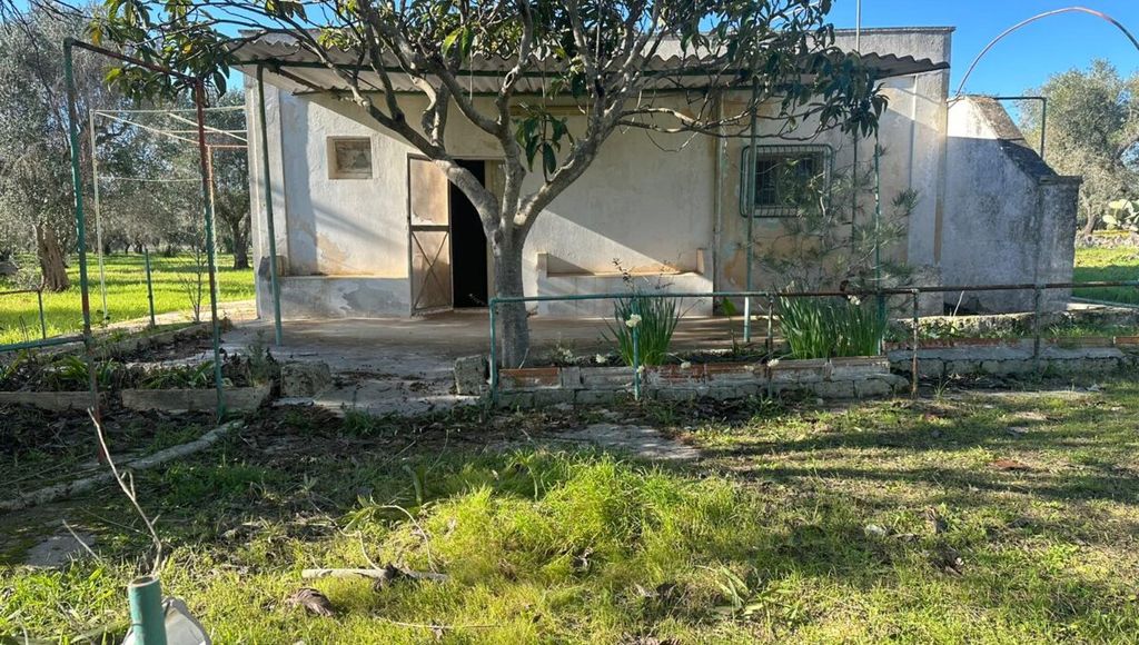 Property photo 3 of 13