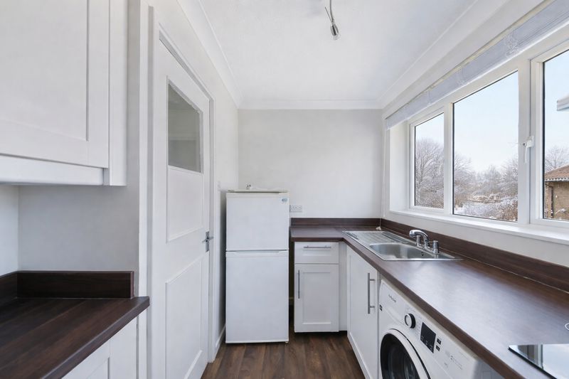 Property photo 2 of 5 Photo 3