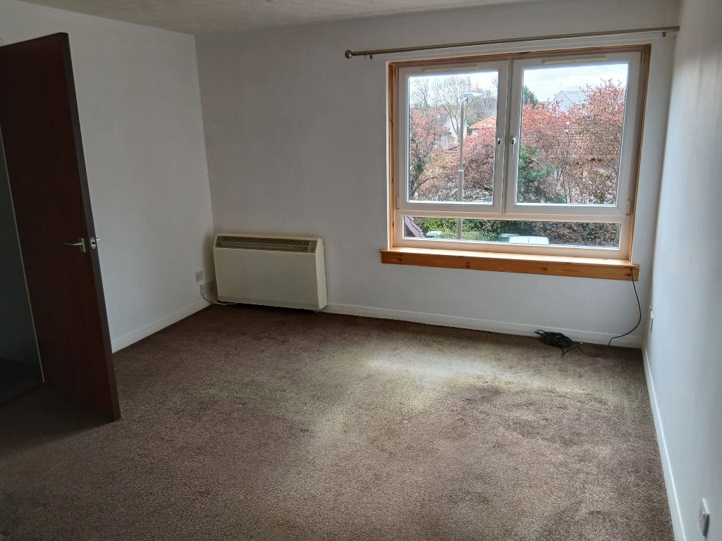 Property photo 2 of 7 Photo 2