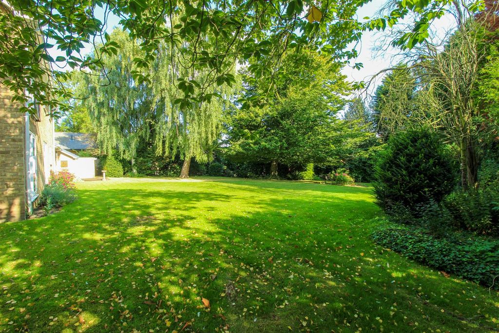 Property photo 3 of 22