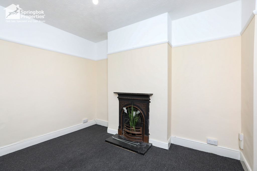 Property photo 2 of 23 1