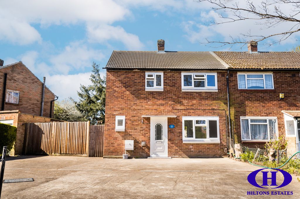 Property photo 1 of 9