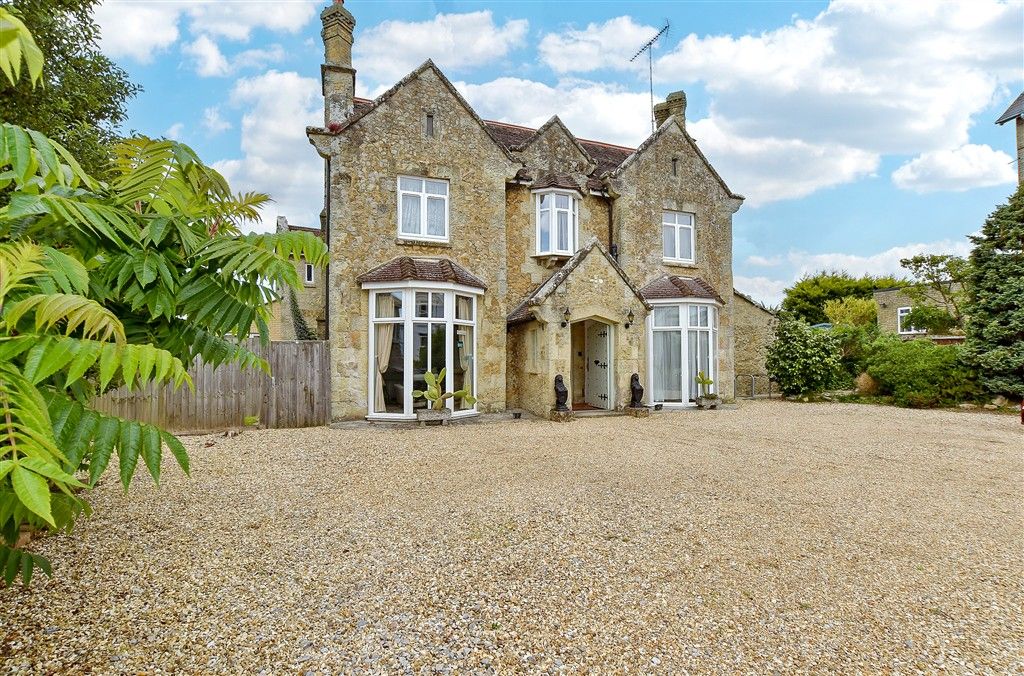 Property photo 3 of 20 Front Elevation*