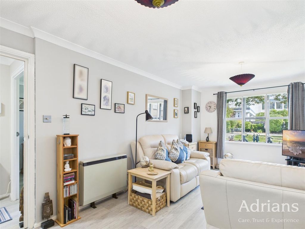 Property photo 1 of 14 Main Picture