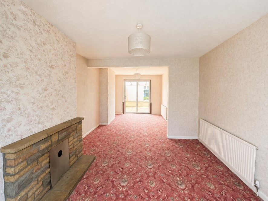 Property photo 3 of 21