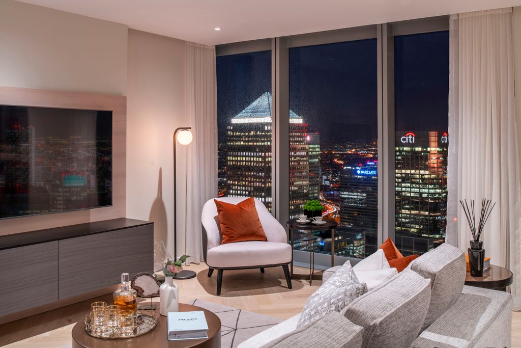 Property photo 3 of 18 Show Home Â€“ 65.10_004 - Low.Jpg