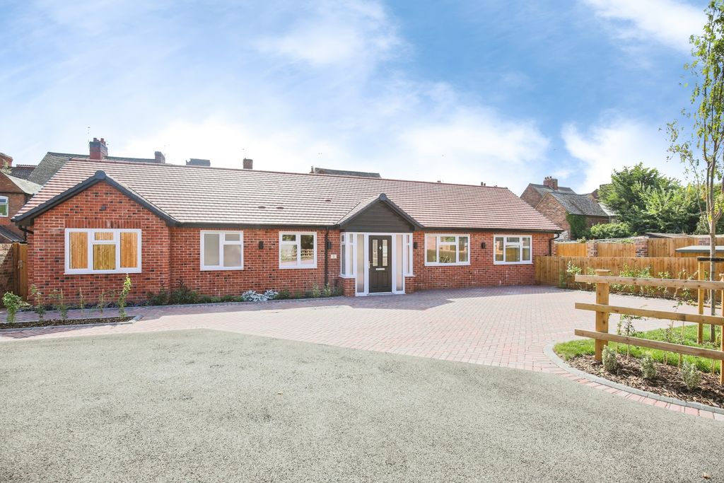 Property photo 1 of 26 1018F4ce-Mw26-2202