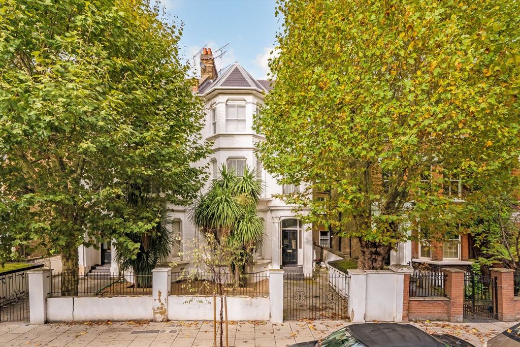 Property photo 1 of 4