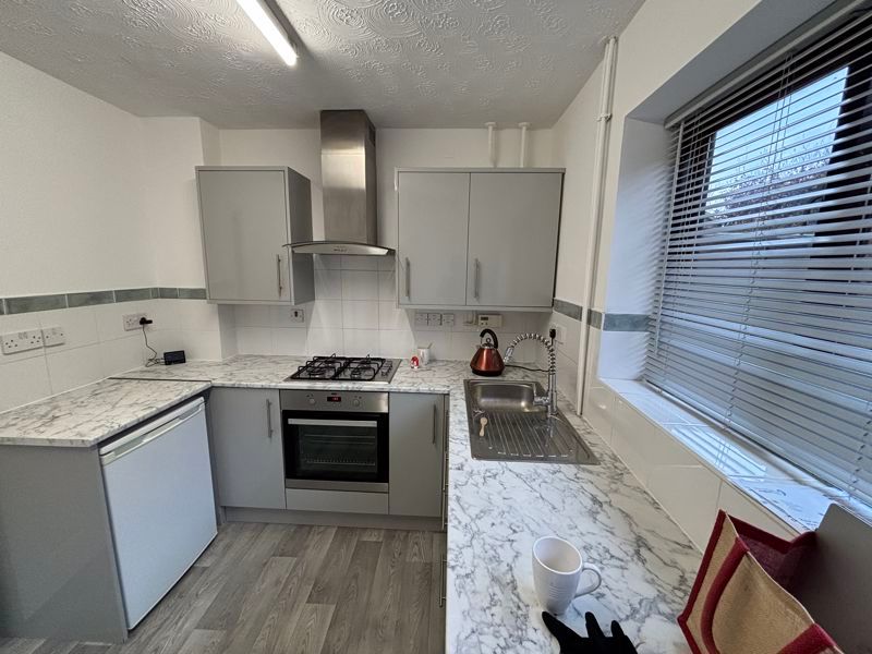 Property photo 2 of 16 Photo 11