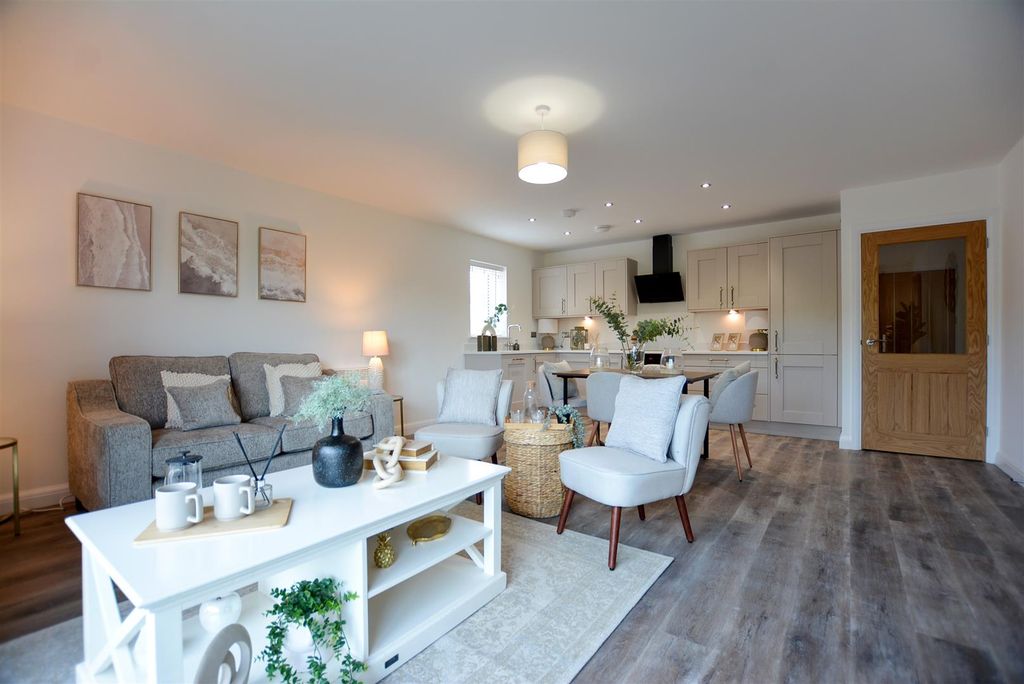 Property photo 2 of 22 Dsc_3750.Jpg