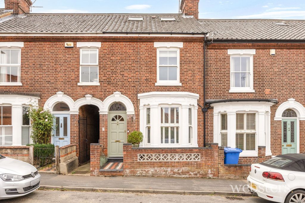 Property photo 1 of 29