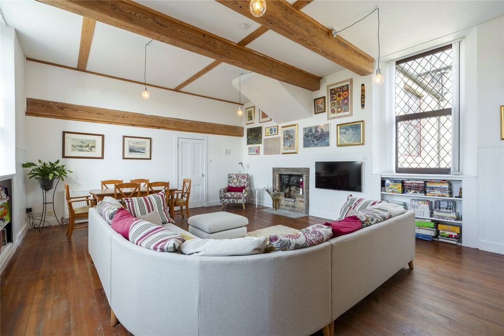 Additional image 15 of 4 bed detached house for saleOld School House, Eassie, Forfar, Angus DD8