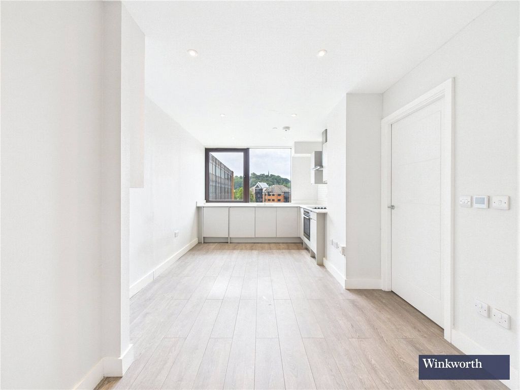 Property photo 3 of 9 Picture No. 02