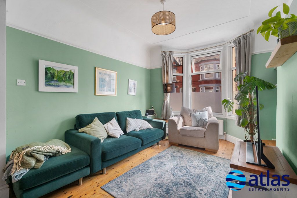 Property photo 2 of 29 Living Room