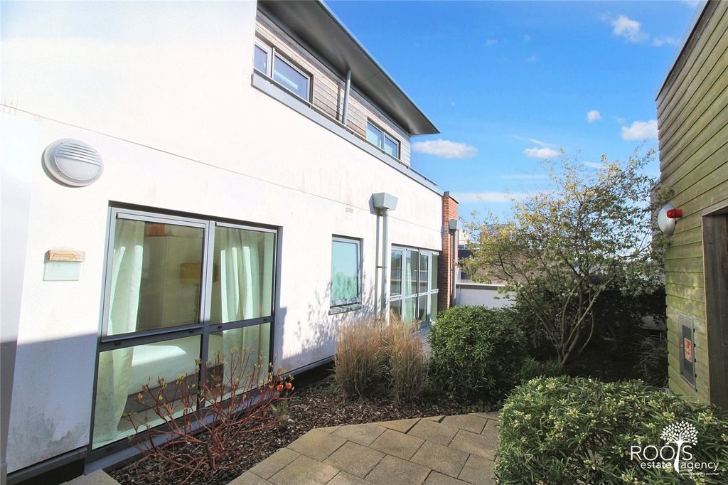 Property photo 1 of 8 Picture No. 07