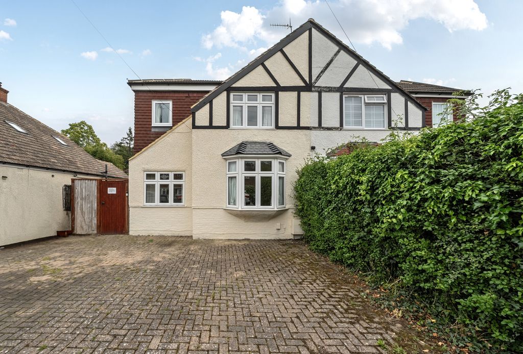 Property photo 1 of 17 1304516-18-6846Fa...