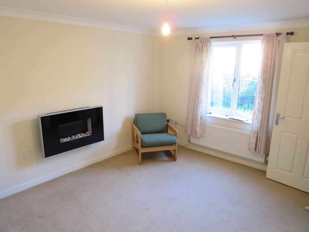 Property photo 3 of 8